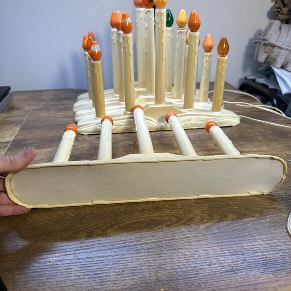 Vintage Christmas Holiday Candelabra 5 Light Window Ivory Drip Candle  WORKS - Picture 8 of 11